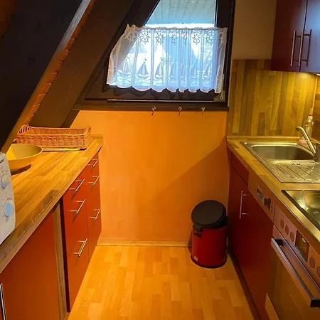 Nurdachhaus Mit Wigwam 133 Semesterbostad